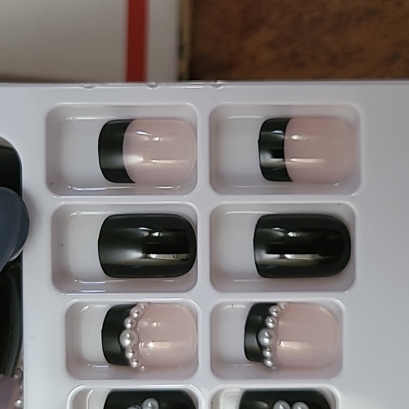 2/$16 3D Pearl Black French Tip Manicure Press On Nails - Picture 10 of 13